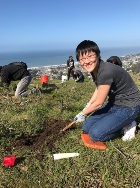 Volunteers at Milagra Ridge